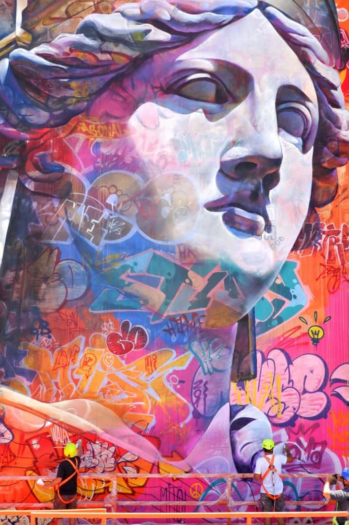 Elle Street Art mural